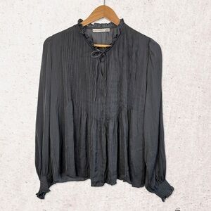bundle 3 or more Black Tape Gray Ruffled Long Sleeve Blouse